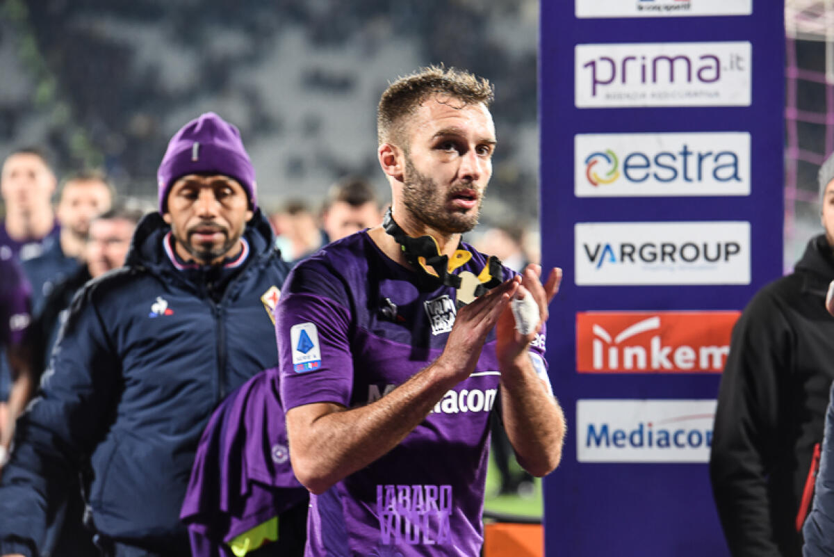 Corriere Fiorentino, Pezzella cuore di capitano: dona 50 pacchi a famiglie in difficoltà - Firenze, stadio Artemio Franchi, 15.12.2019, Fiorentina-Inter, Foto Fiorenzo Sernacchioli. Copyright Labaroviola.com