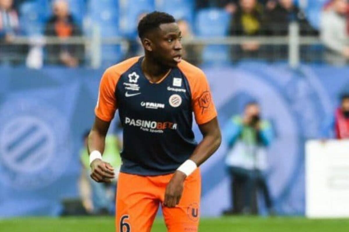 Paura in Francia, un calciatore della Ligue 1 ricoverato in rianimazione per Covid 19 per l'aggravarsi delle sue condizioni - 
