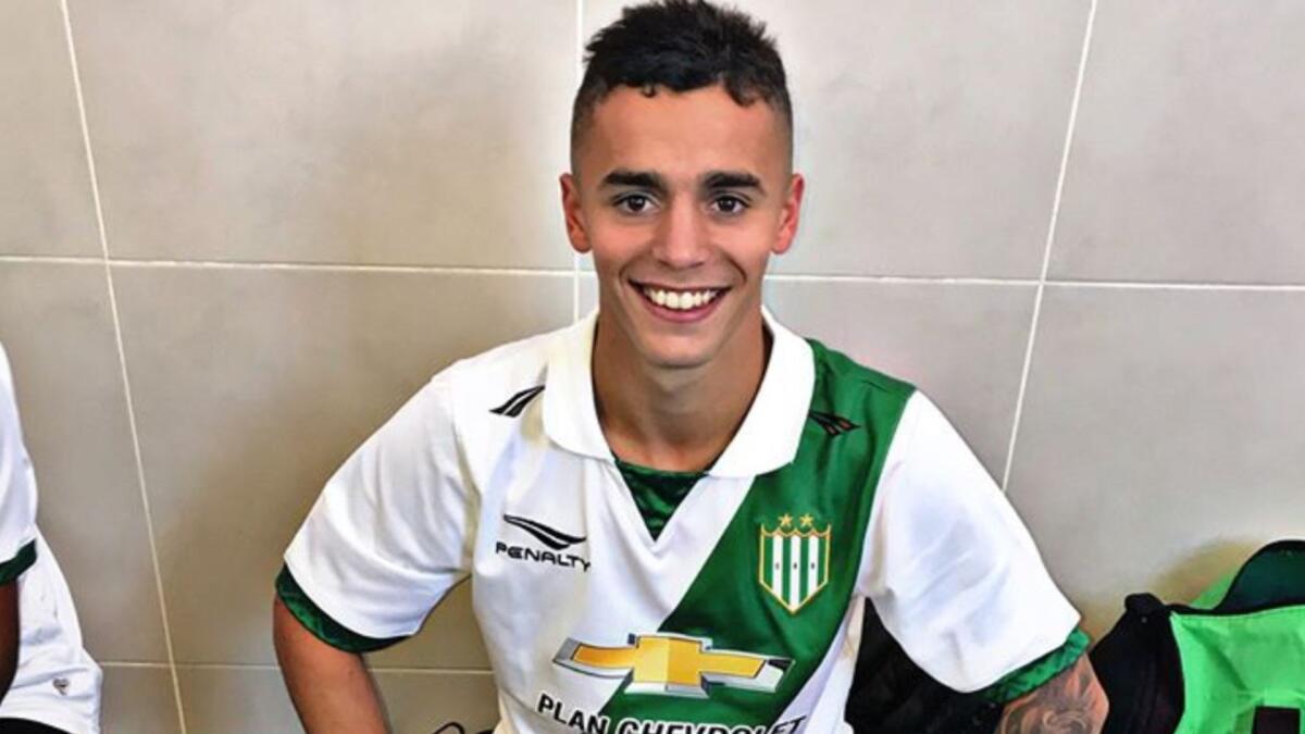 Ag. Urzi: "Contatti con Fiorentina e Roma: ha una clausola rescissoria da 30 milioni di dollari" - 