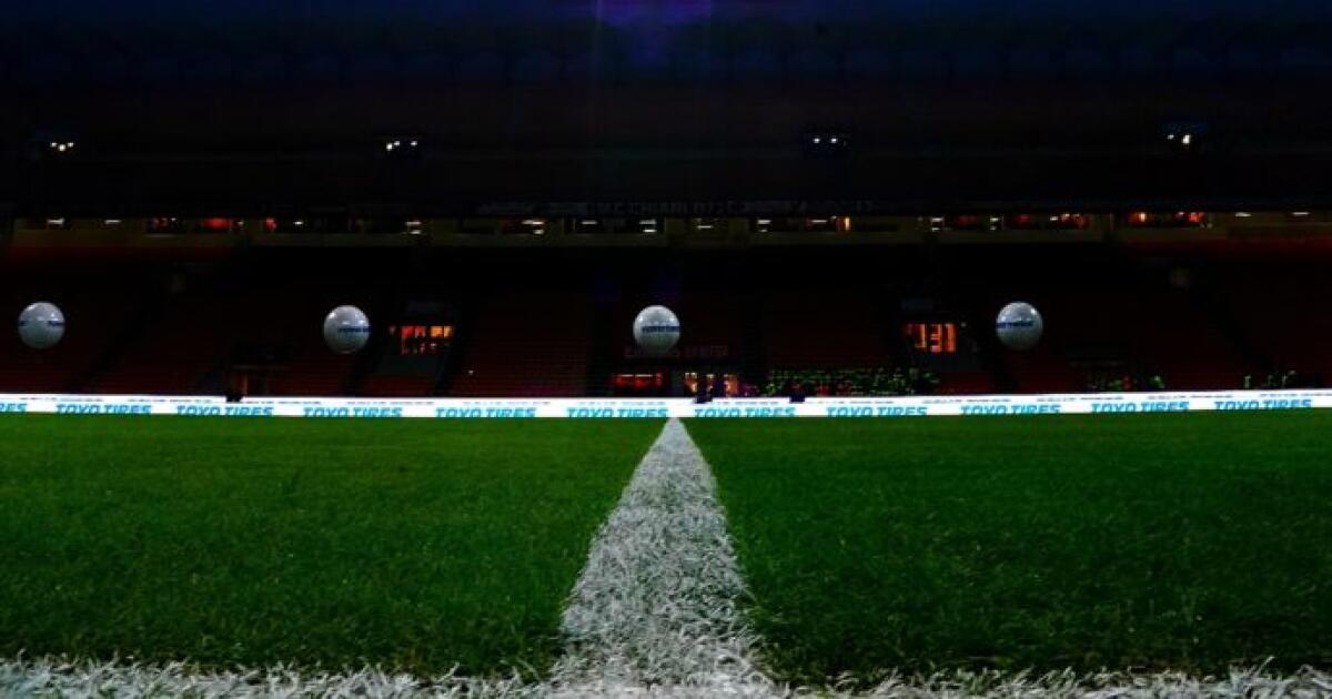 L'organizzazione Mondiale della Sanità ha chiesto alla Uefa stop al calcio fino al 2021 - ESCLUSIVA MILAN 
Foto Spada/LaPresse
26 Gennaio  2019 Milano ( Italia )
sport calcio
Milan vs Napoli  - Campionato di calcio Serie A TIM 2018/2019 - Stadio San Siro 
Nella foto: il campo

EXCLUSIVE MILAN 
Photo Spada/LaPresse
January 26 , 2019 Milan 