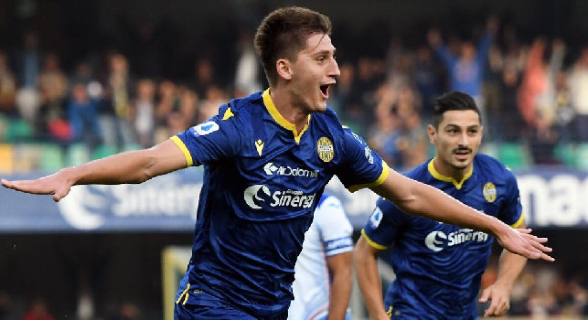 Gazzetta, l'Hellas Verona apre alla cessione di Kumbulla: si aprirà un'asta sulla base di 30 milioni circa - 
