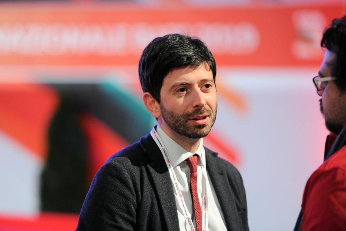 Coronavirus, Speranza: "Confermate tutte le restrizioni fino al 13 aprile". Il governo sta valutando la proroga fino... - 