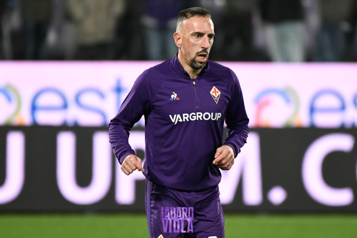 Il Tirreno attacca la Fiorentina: "Perchè non insistono per il via libera a Ribery?" - Firenze, stadio A.Franchi, 30.11.2019, Fiorentina-Lecce, foto Fiorenzo Sernacchioli. Copyright Labaroviola.com