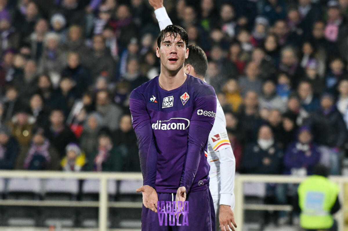 Stangata per Vlahovic, il Giudice Sportivo gli dà due giornate di squalifica - Firenze, stadio A.Franchi, 30.11.2019, Fiorentina-Lecce, foto Fiorenzo Sernacchioli. Copyright Labaroviola.com
