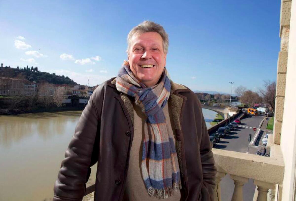 De Magistris: "Stadio? Temo che Commisso si stufi, non vorrei che finisse come con i Della Valle" - 