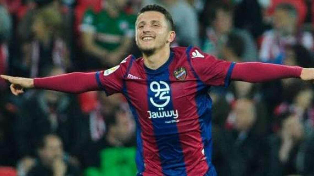 Dalla Spagna, Fiorentina su Bardhi del Levante ma in pole c'è l'Arsenal - 