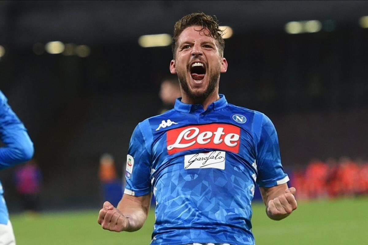 Napoli-Inter finisce 1-1, azzurri in finale. Per Mertens record di gol col Napoli - 