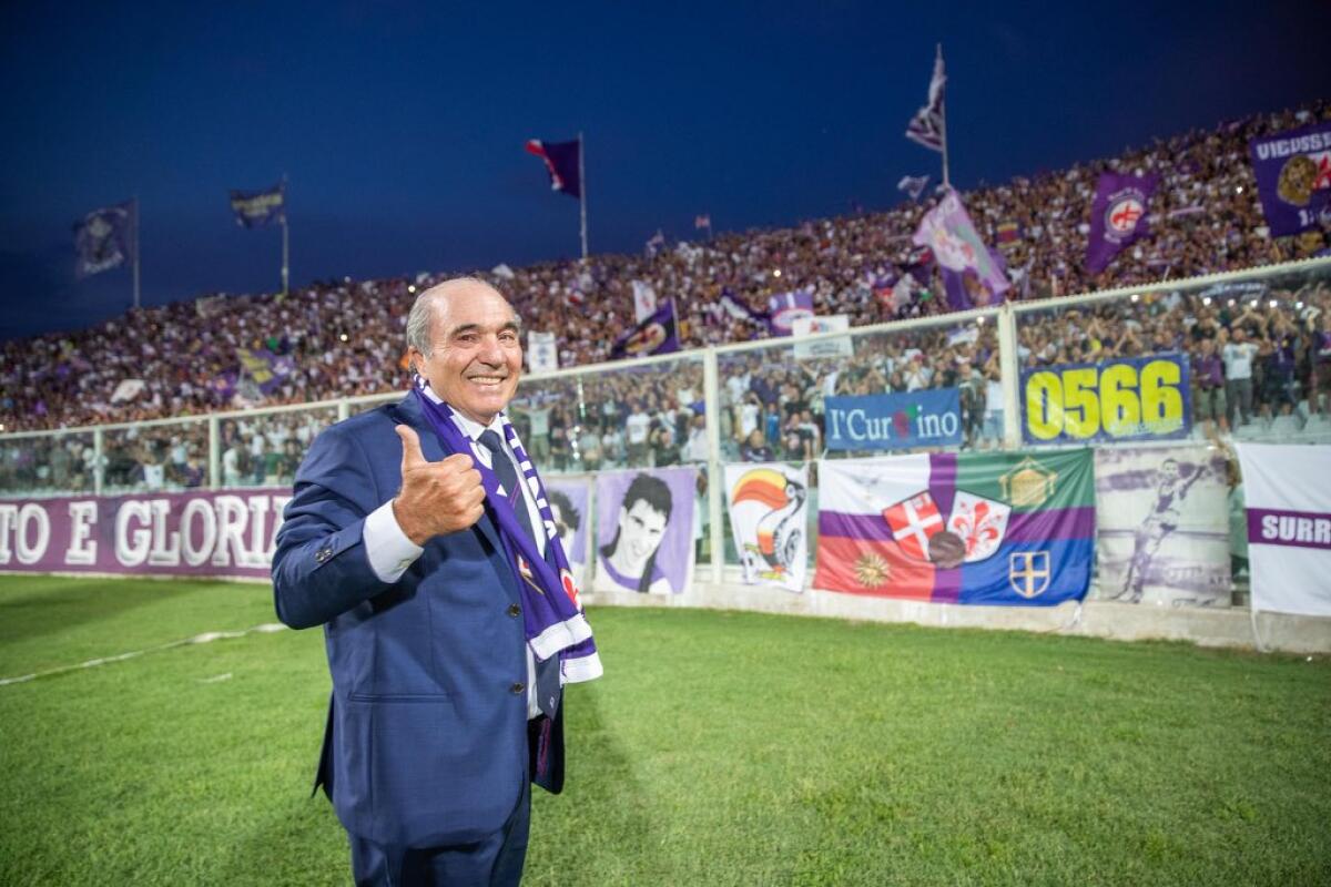 Commisso commenta l'iniziativa dei tifosi viola: "Unici e incredibili, ci batteremo per lo stadio!" - 