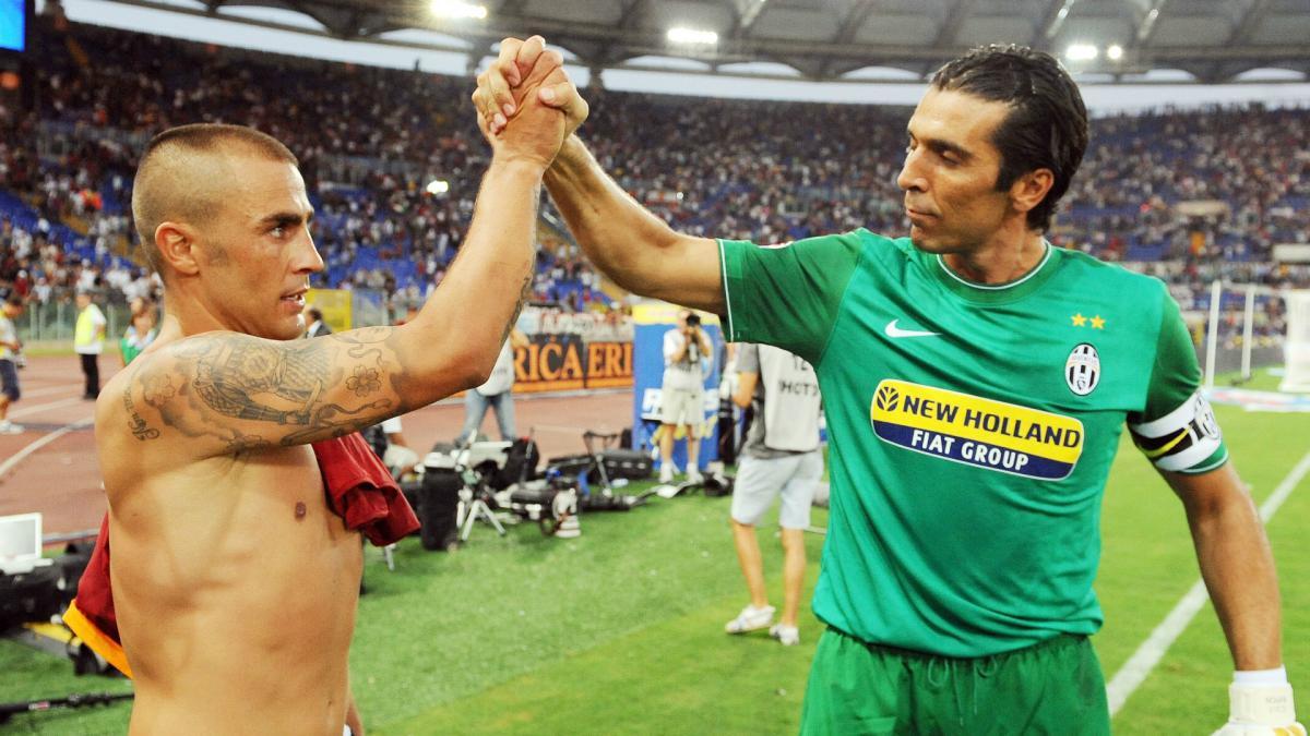 Cannavaro contro Buffon: "Non si rende conto che deve smettere di giocare, deve finirla" - 