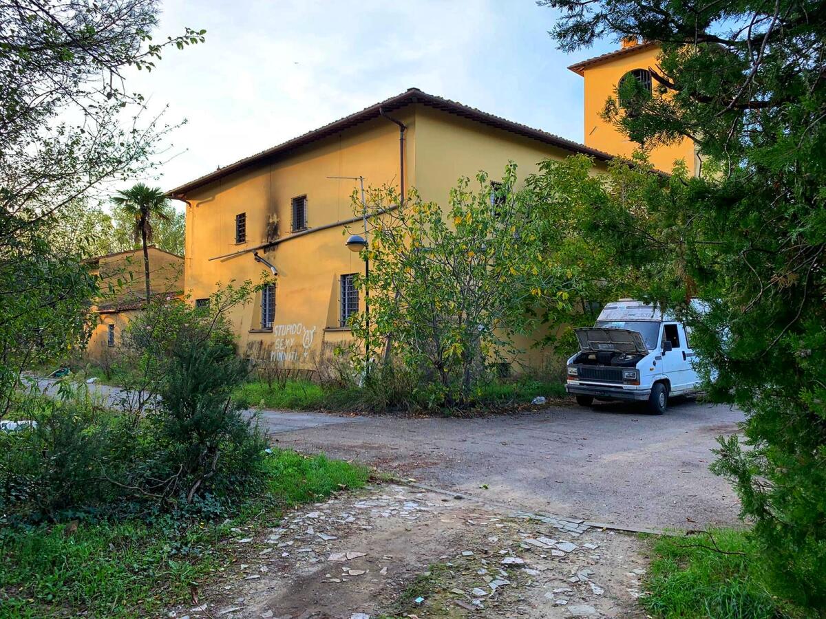 Video, Rom e discarica abusiva, com'era il terreno dove sorgerà il centro sportivo della Fiorentina - 