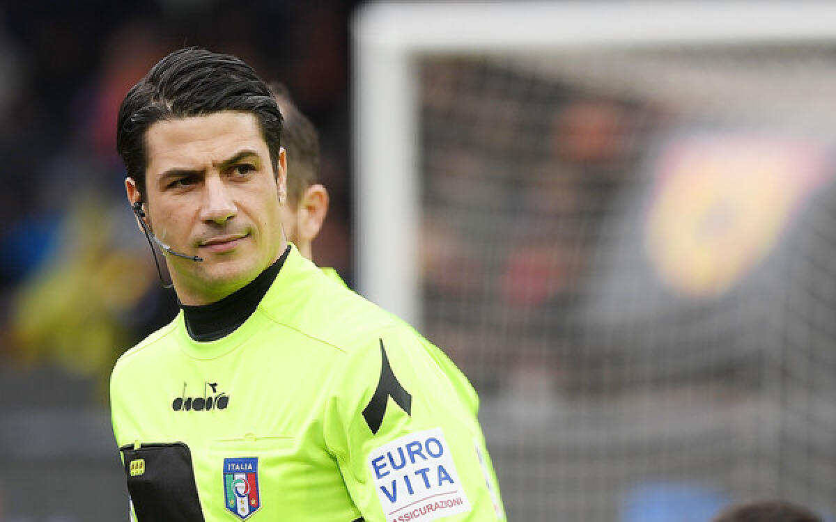 Fiorentina-Cagliari sarà diretta da Manganiello della sezione di Pinerolo. Al Var ci sarà Pairetto - 