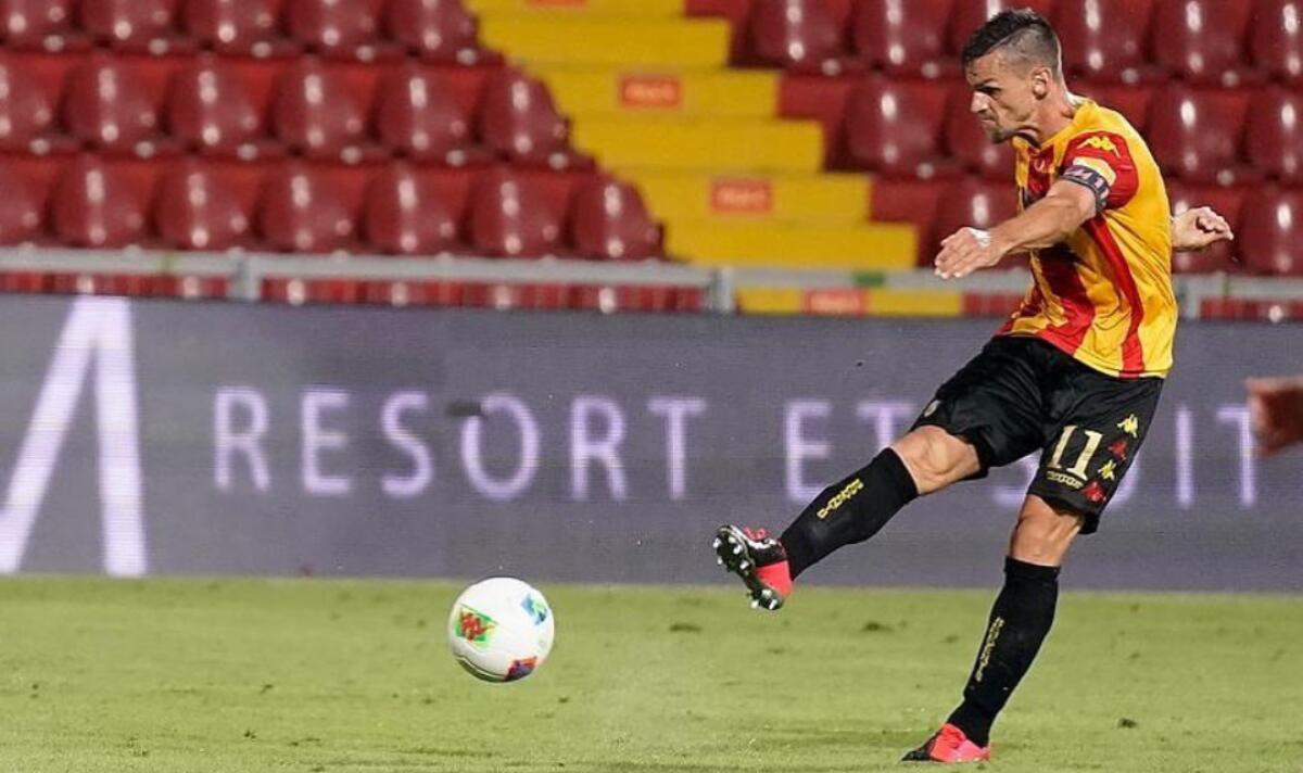 Schira: "Maggio è pronto al rinnovo annuale con il Benevento a 38 anni" - 