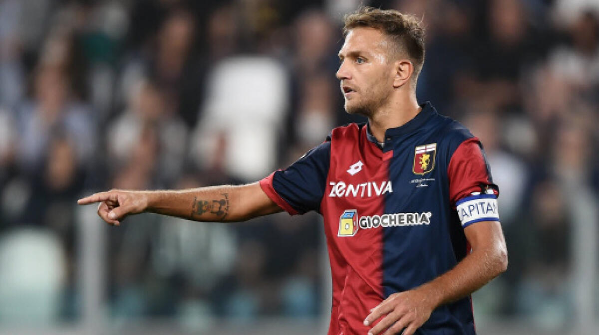 Ceccarini conferma le voci: Fiorentina pronta a puntare di nuovo Criscito del Genoa - 