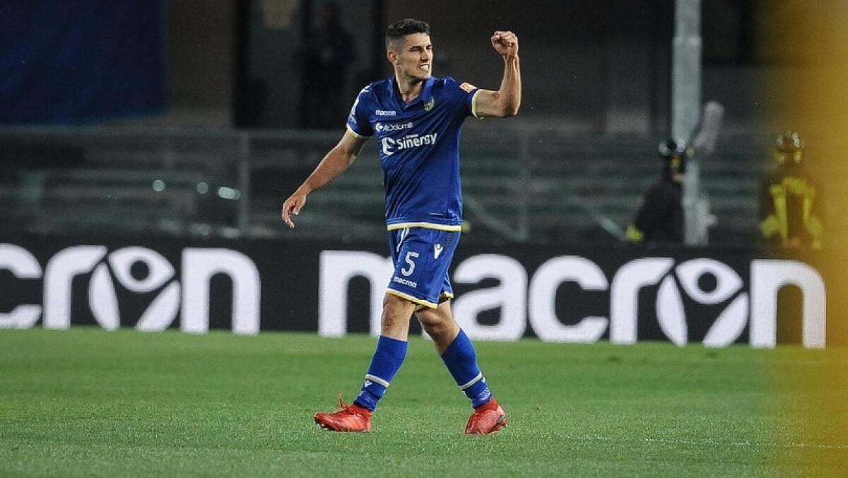 Al 17’ l'Hellas Verona trova l'1-0 con Faraoni su pallonetto di Amrabat. Fiorentina in affanno - 