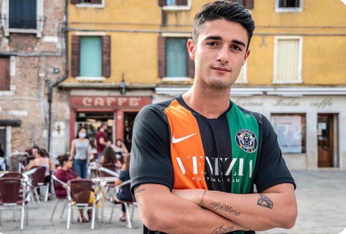 Il Venezia ha trovato l'accordo con la Fiorentina per il difensore Ferrarini. La formula - 