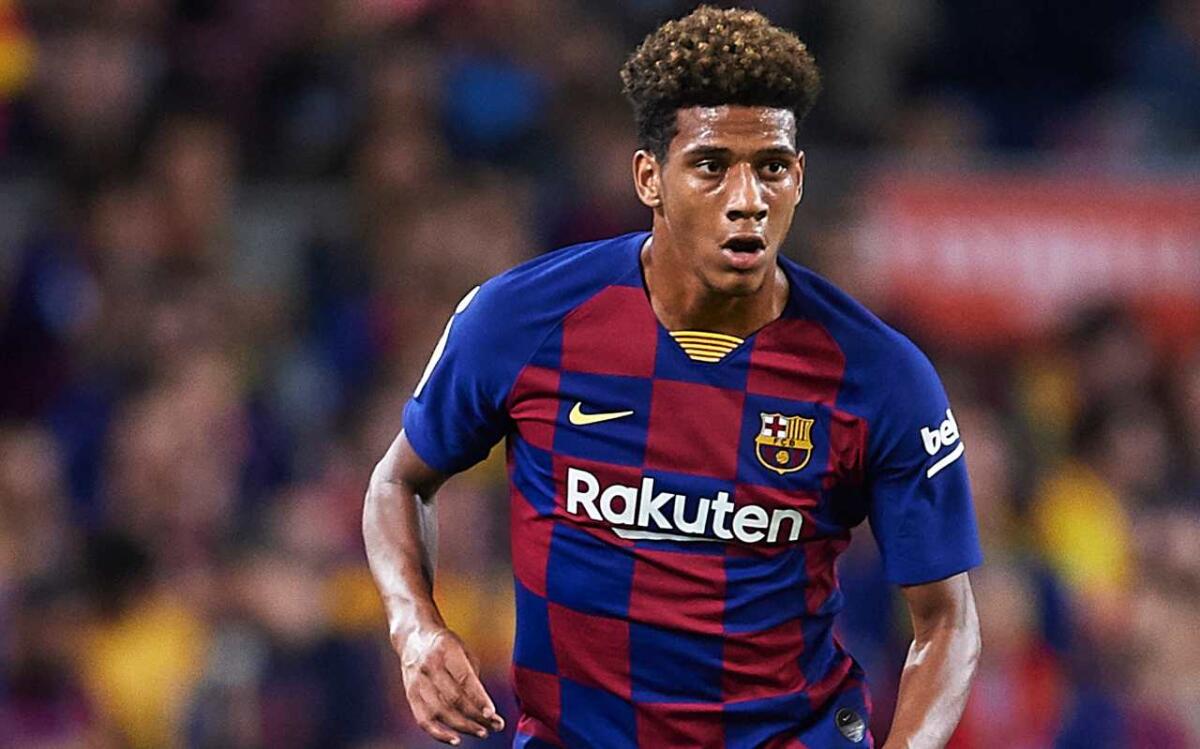 Nazione, contatti Fiorentina-Barcellona per Todibo. Viola su altri due difensori in Italia - 
