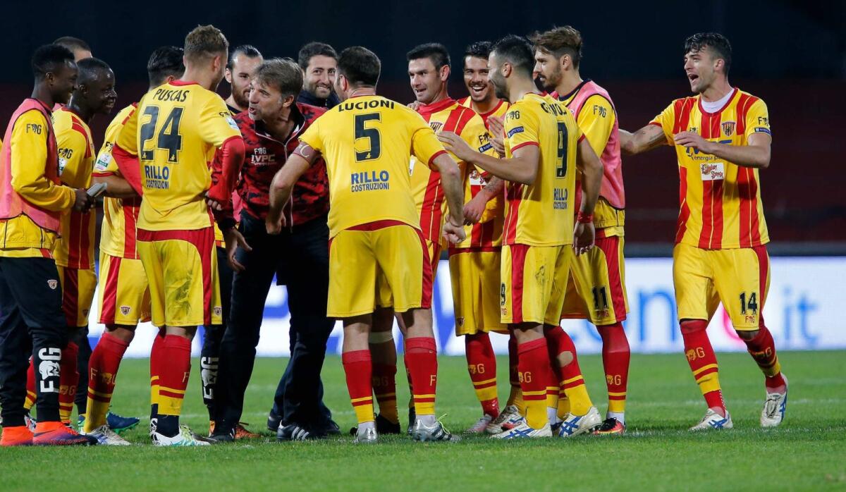 Altra positività al coronavirus in Serie A, si tratta di un calciatore del Benevento - 