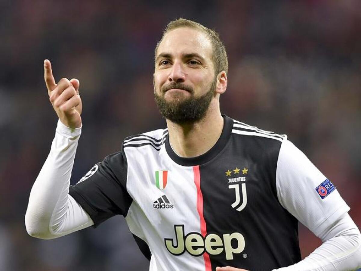 Sport Mediaset, Higuain via dalla Juventus, può prenderlo la Fiorentina - 