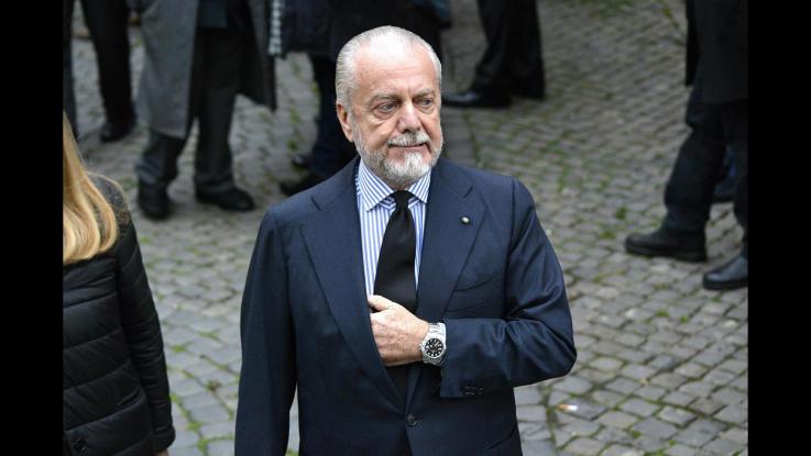 De Laurentiis non ci sta: "Giocare a porte chiuse è la più grossa str.....a del secolo. Mi auguro che..."