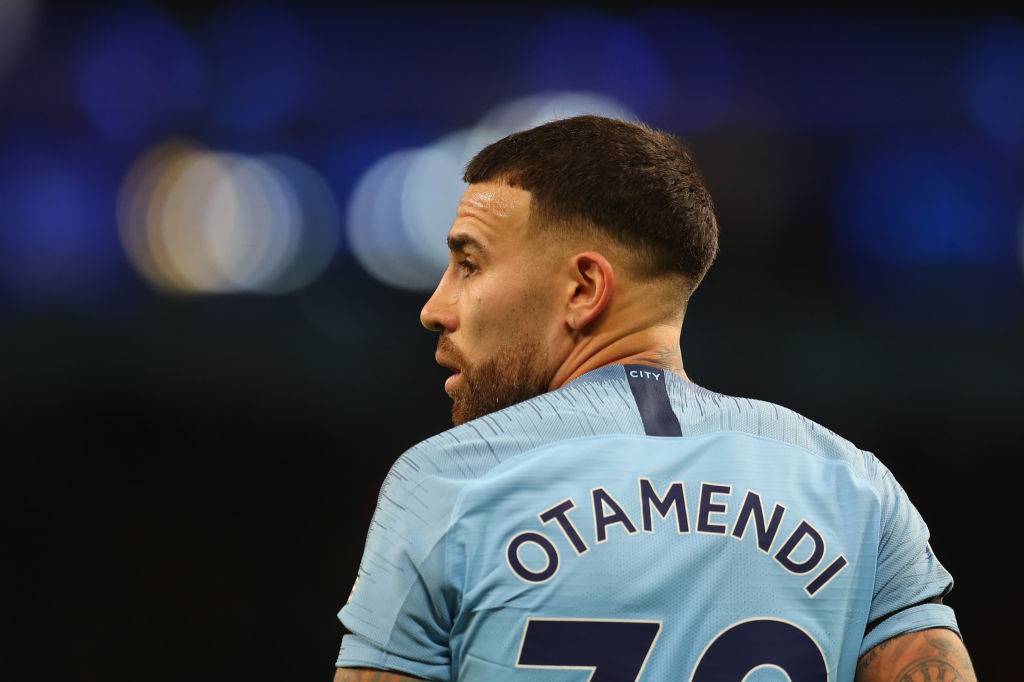 Dalla Spagna, Otamendi lascerà il Manchester City. Valencia in pressing sul difensore ma la Fiorentina...