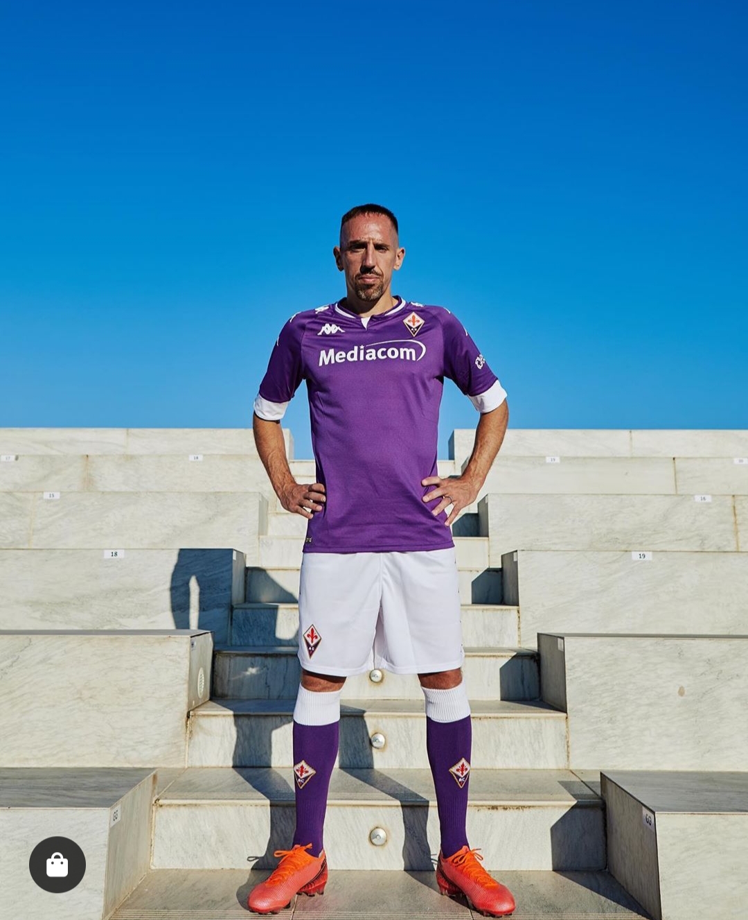 Castrovilli e Ribery posano con la nuova maglia della Fiorentina