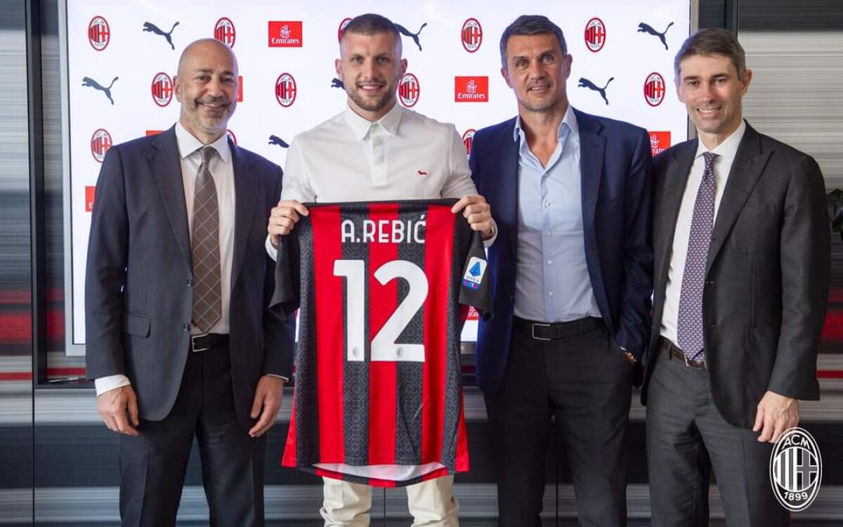 Ufficiale, Rebic al Milan. Non rese note le cifre, beffata la Fiorentina - 