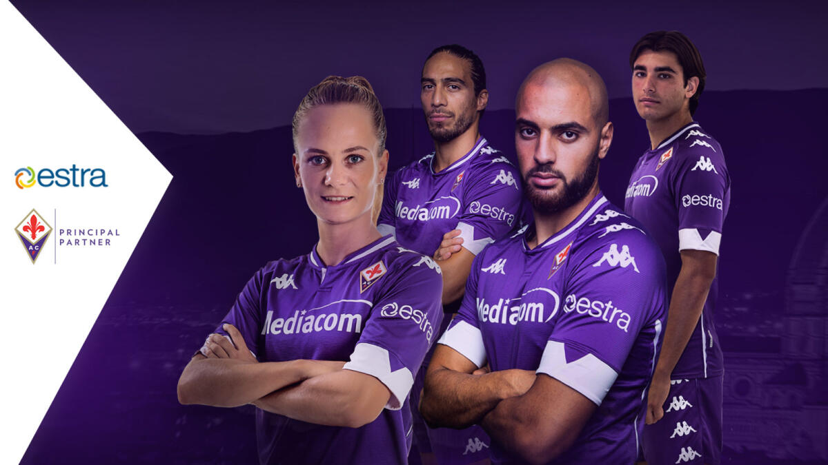 La Fiorentina annuncia e mostra lo sponsor inserito sulla manica della maglia - 