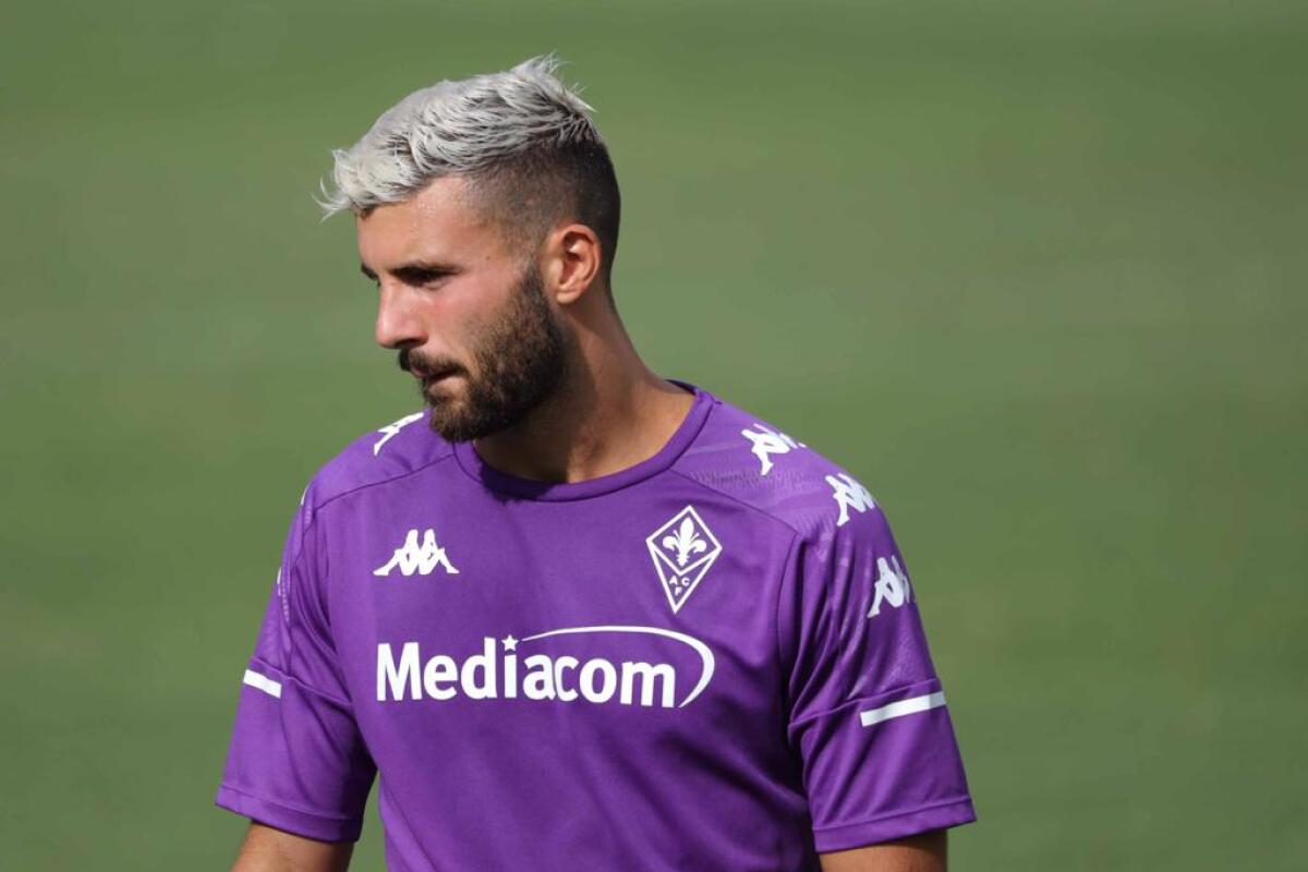 CorFio, Cutrone, la sua permanenza dipende dal futuro di Chiesa. Sullo sfondo c'è il Genoa - Foto dal profilo social della Fiorentina