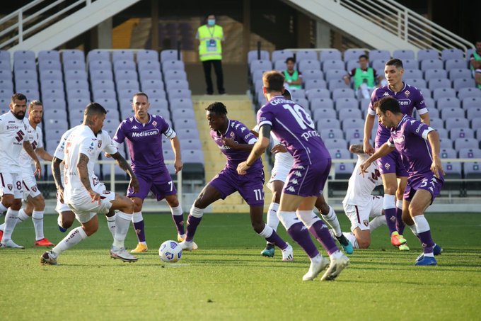 Fiorentina, contro l'Inter Pulgar ancora out, Pezzella in dubbio. Esordio in viola per Amrabat
