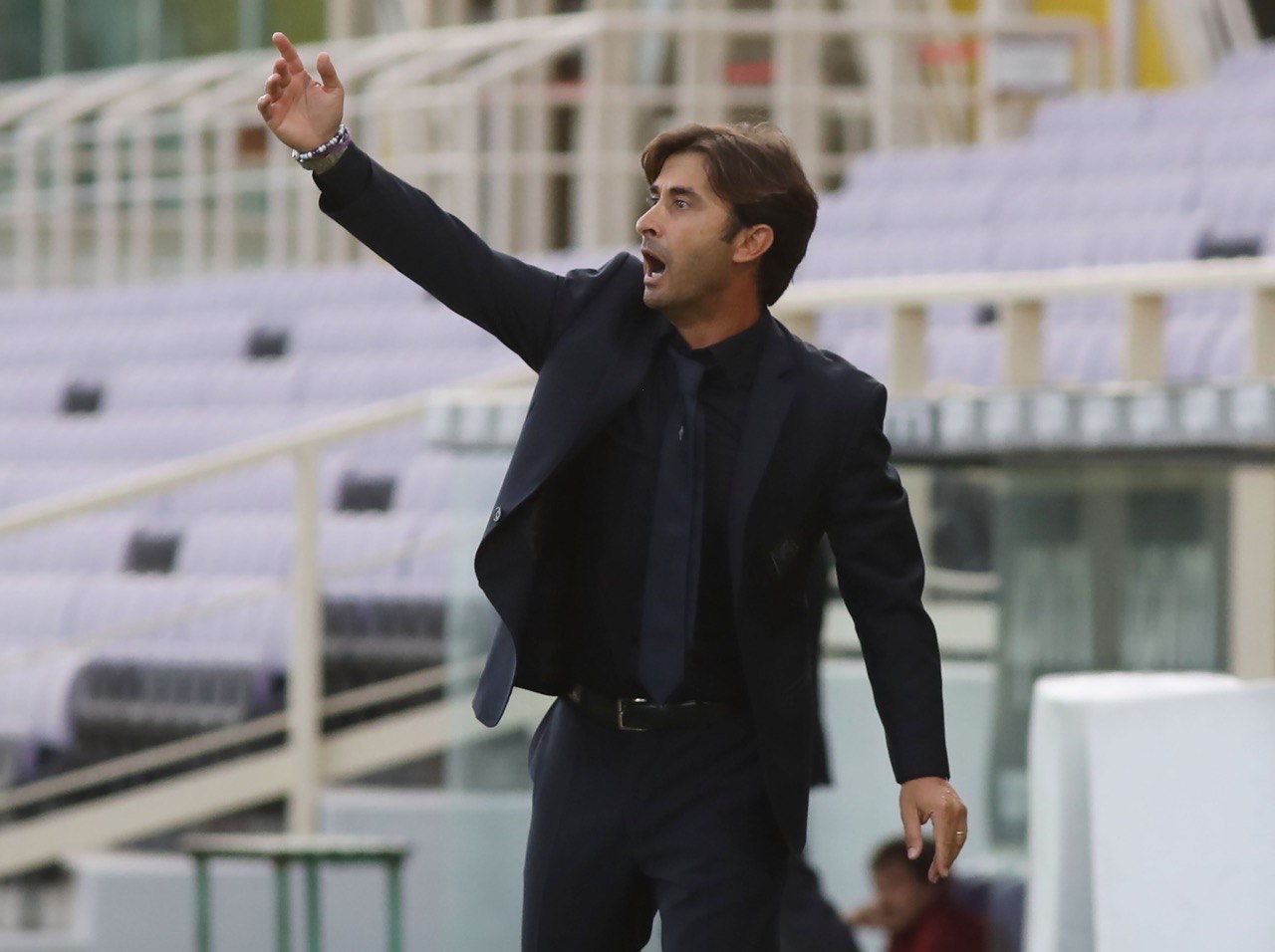 Emiliano Bigìca sulla panchina viola