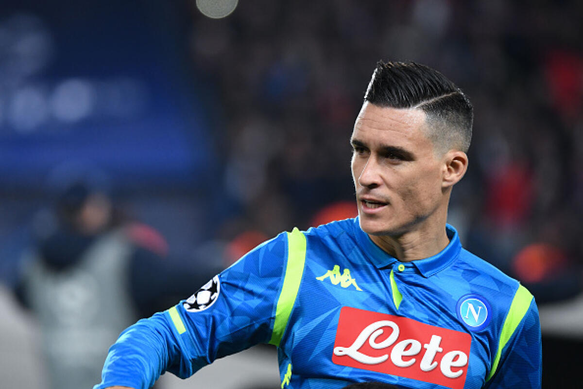 Callejon e la Fiorentina, accordo di contratto biennale con opzione sul terzo. Si aspetta cessione Chiesa - Jose Callejon of Napoli during the UEFA Champions League football match between Paris Saint Germain and SSC Naples on October 24, 2018 in Paris, France. (Photo by Anthony Dibon/Icon Sport via Getty Images)