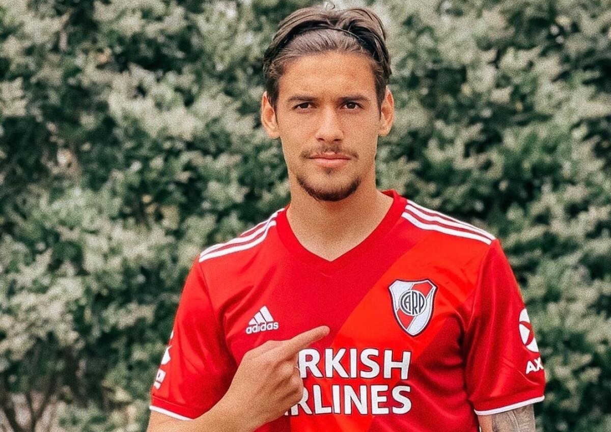 Scopriamo Martinez Quarta, ad un passo dalla Fiorentina. Tecnica da centrocampista, lancio alla Gonzalo Rodriguez - 