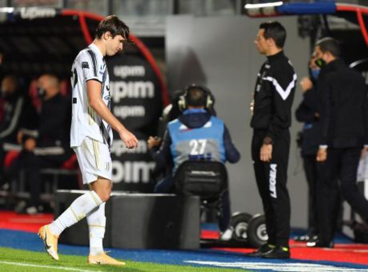 Gazzetta, Chiesa, debutto shock con la Juve: ingenuità pagata a caro prezzo, si salva solo l'assist - 