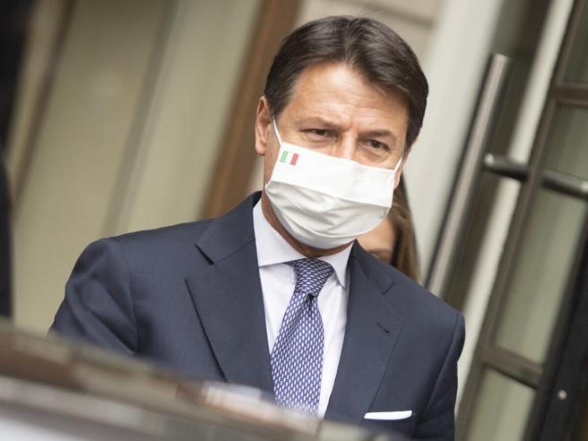 Conte sul nuovo DPCM: "Stop agli sport di squadra dilettantistici di base". Tutte le misure adottate... - 