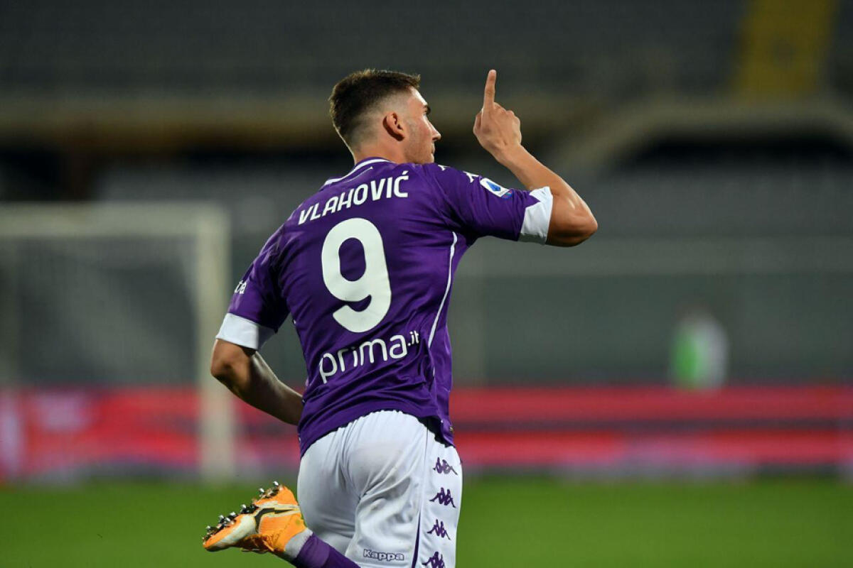 CorSport, Vlahovic deve trasformarsi nell'Ibrahimovic 2.0.: la Fiorentina crede fortemente in lui - 