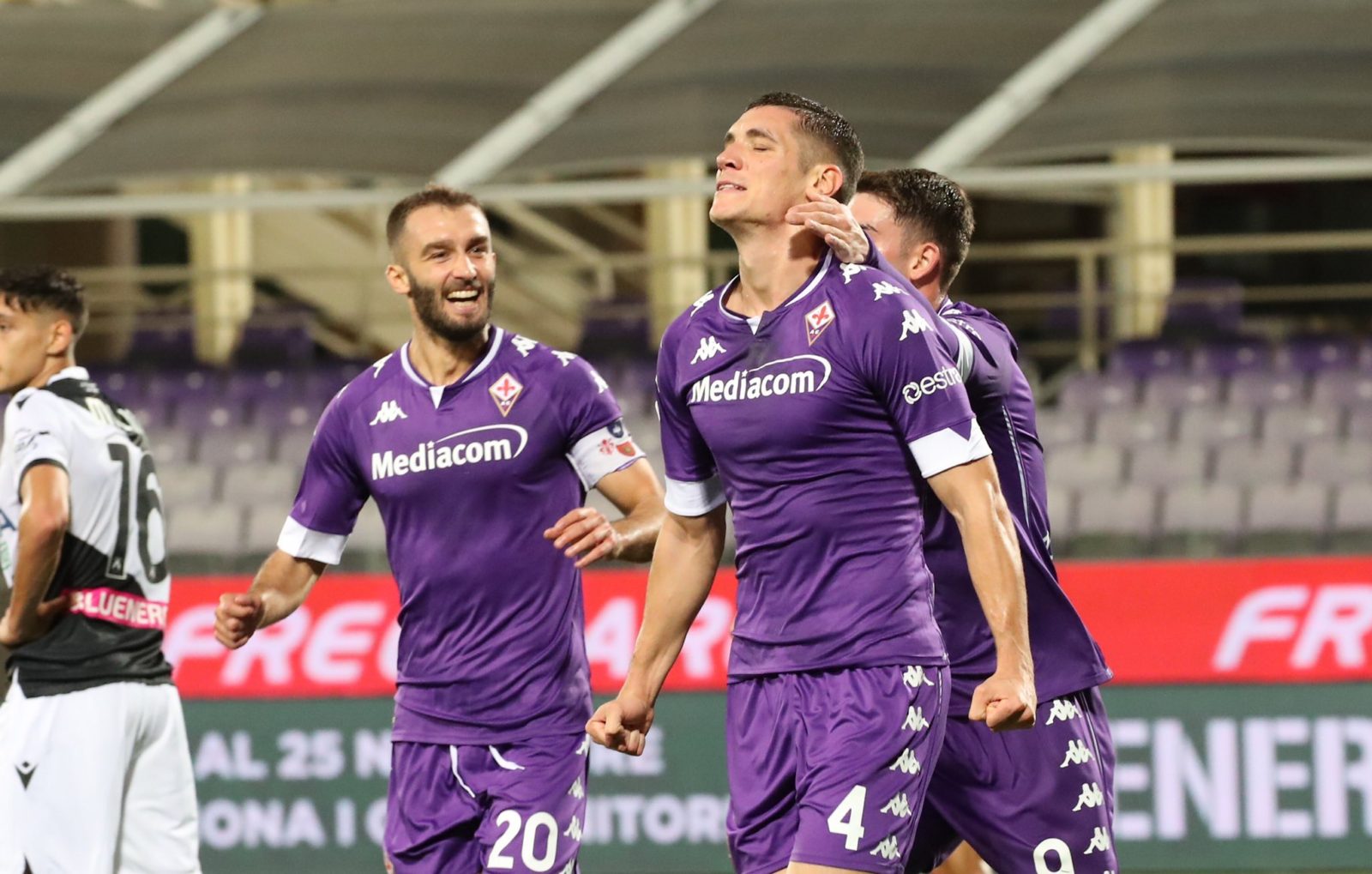 Fiorentina-Padova si giochera', ritardo causato da un membro dello staff sanitario ospite positivo