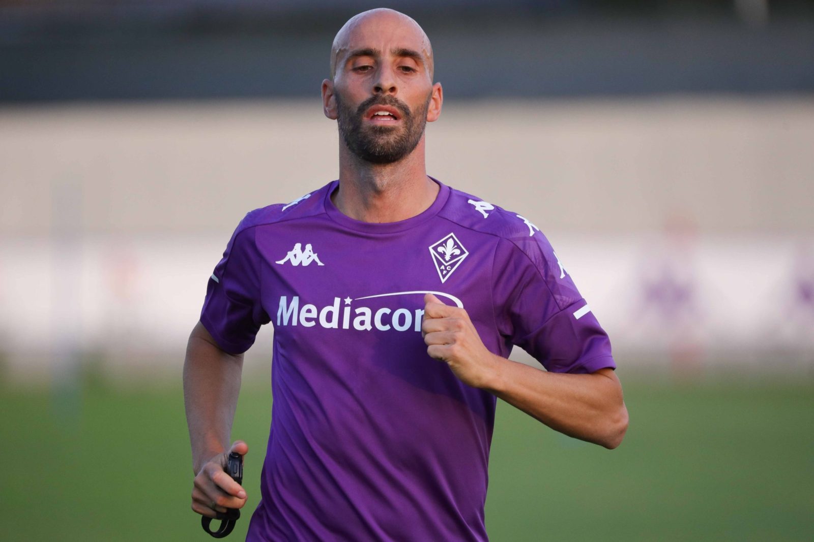 Borja Valero in allenamento con la Fiorentina