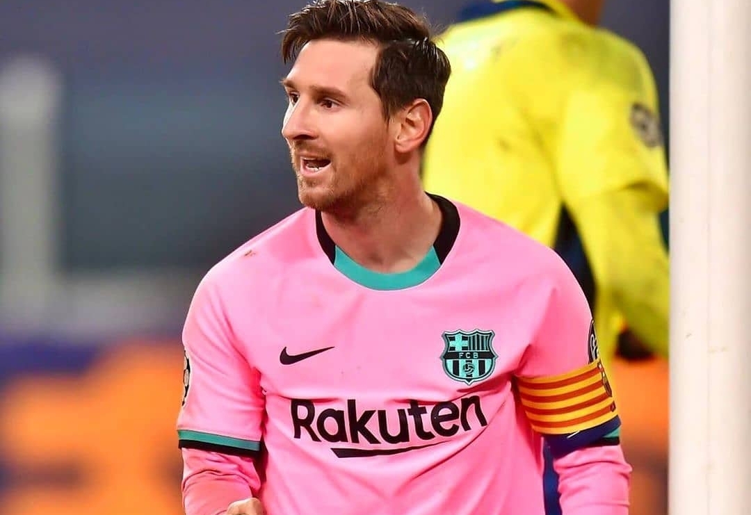 Messi illumina lo Stadium, il Barcellona umilia la Juventus. Disastro Bernardeschi, il racconto della partita