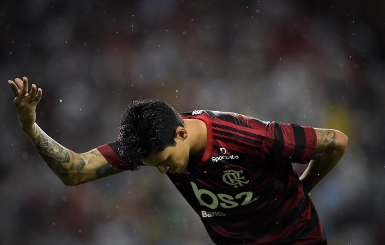 Pedro splende nella notte del Maracanã. Il Flamengo vuole il prolungamento del prestito