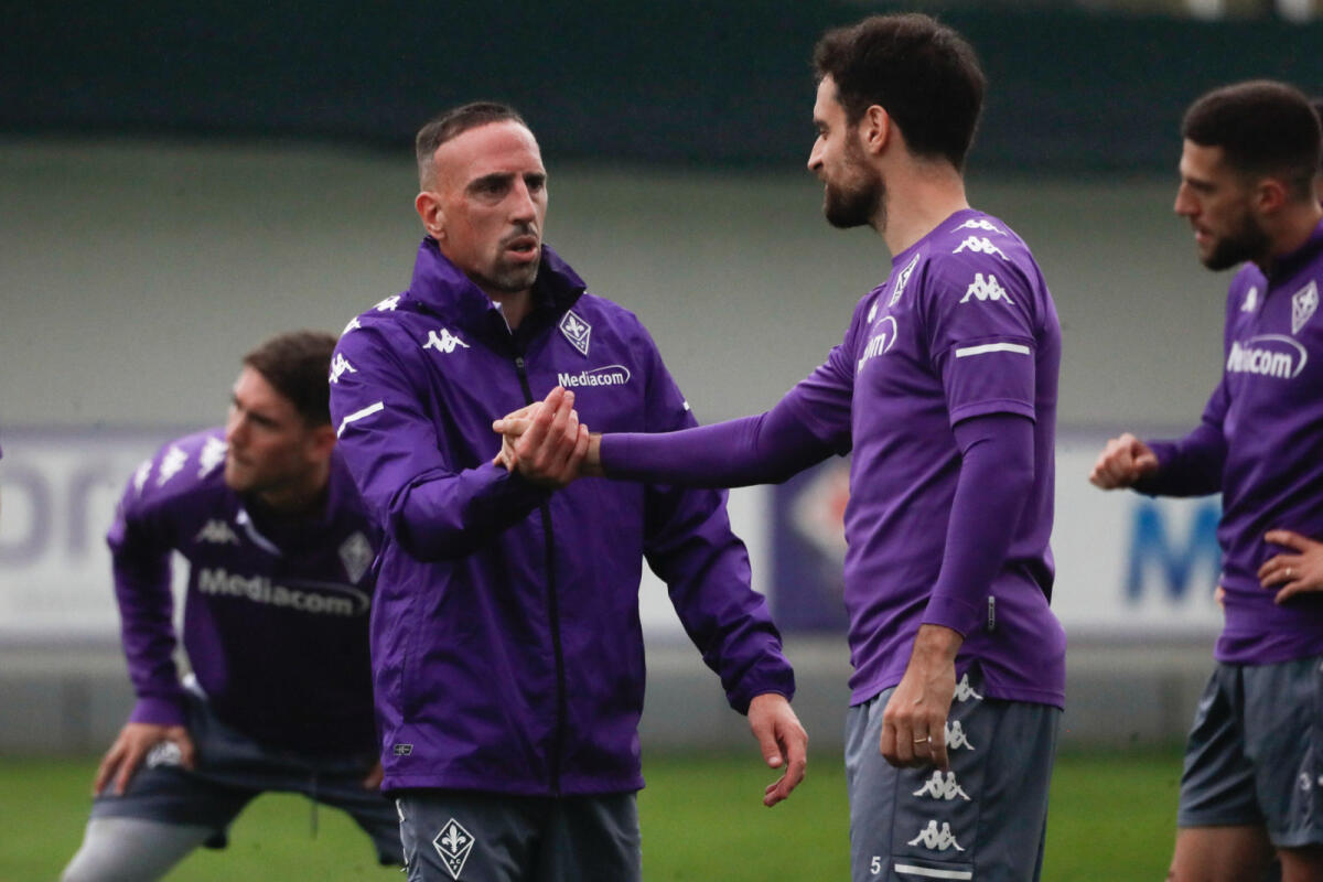 Dai campini, sarà 4-3-1-2. Bonaventura trequartista, Cutrone fuori. Regista Pulgar, terzino Caceres - Foto di proprietà di ACF Fiorentina. Riproduzione vietata ©