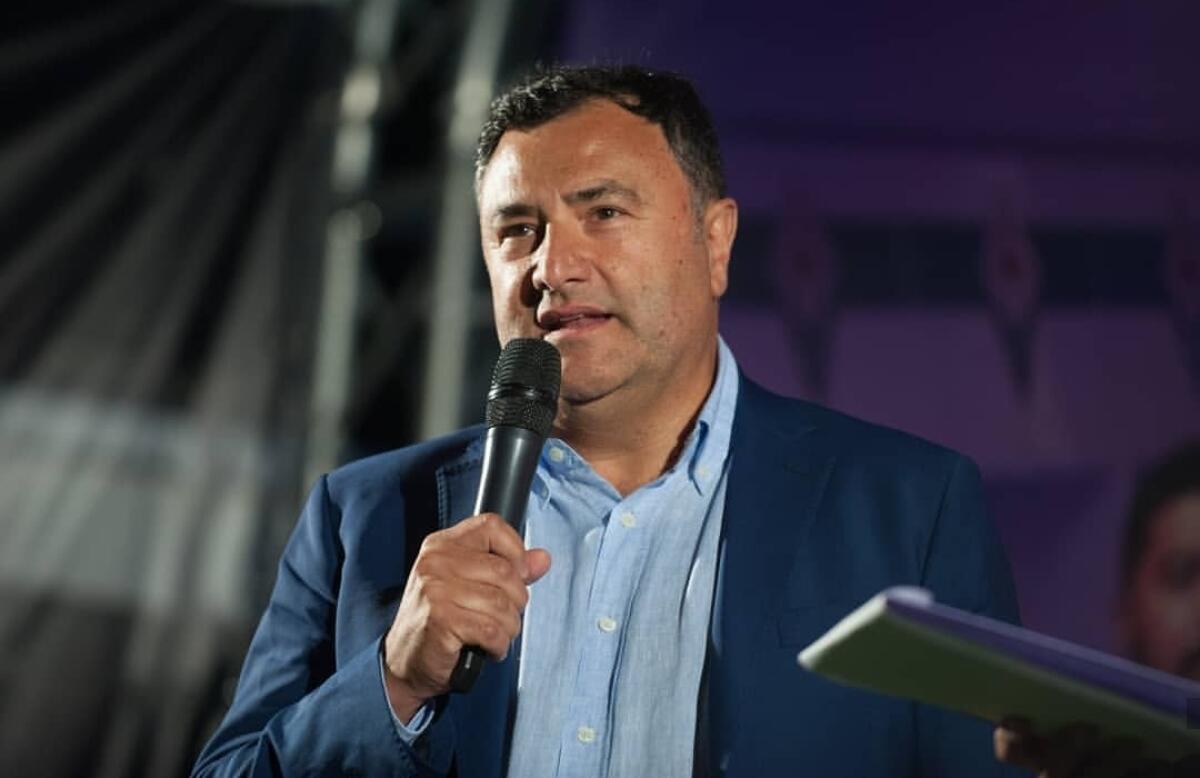 Joe Barone positivo al Coronavirus, il DG non era a Parma a seguire la prova della squadra viola - 