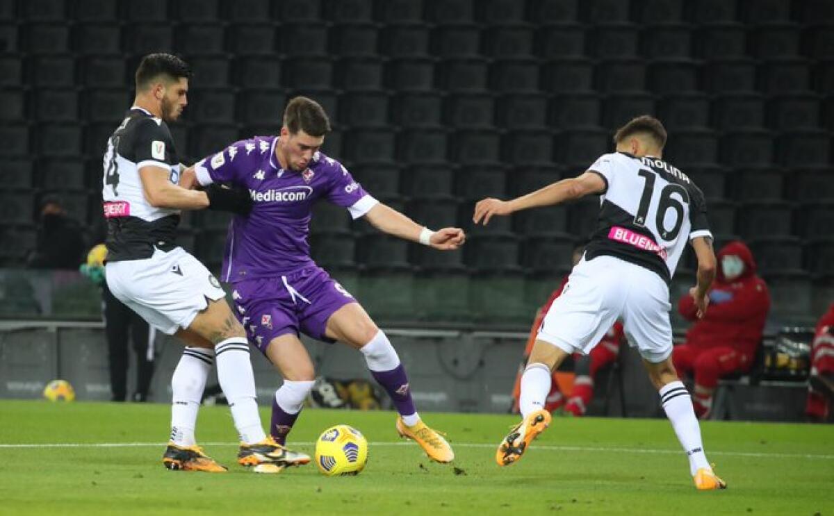 Fine primo tempo, Udinese-Fiorentina 0-0. Al 36' Vlahovic si è divorato il gol del vantaggio viola - Foto di proprietà di ACF Fiorentina. Riproduzione vietata ©