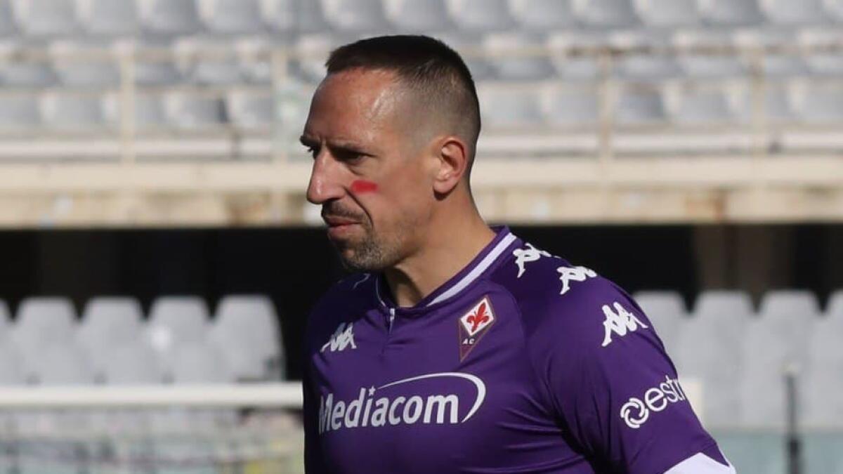 Al 42' Ribery va ko, il francese costretto ad uscire per infortunio. Al suo posto Saponara - Foto di proprietà di ACF Fiorentina. Riproduzione vietata ©
