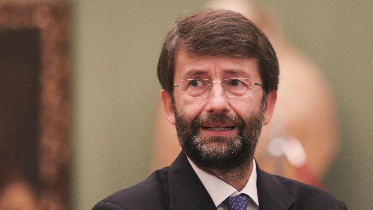 "Fallo con i soldi tuoi" ha detto Commisso. E il ministro Franceschini non l'ha presa bene...