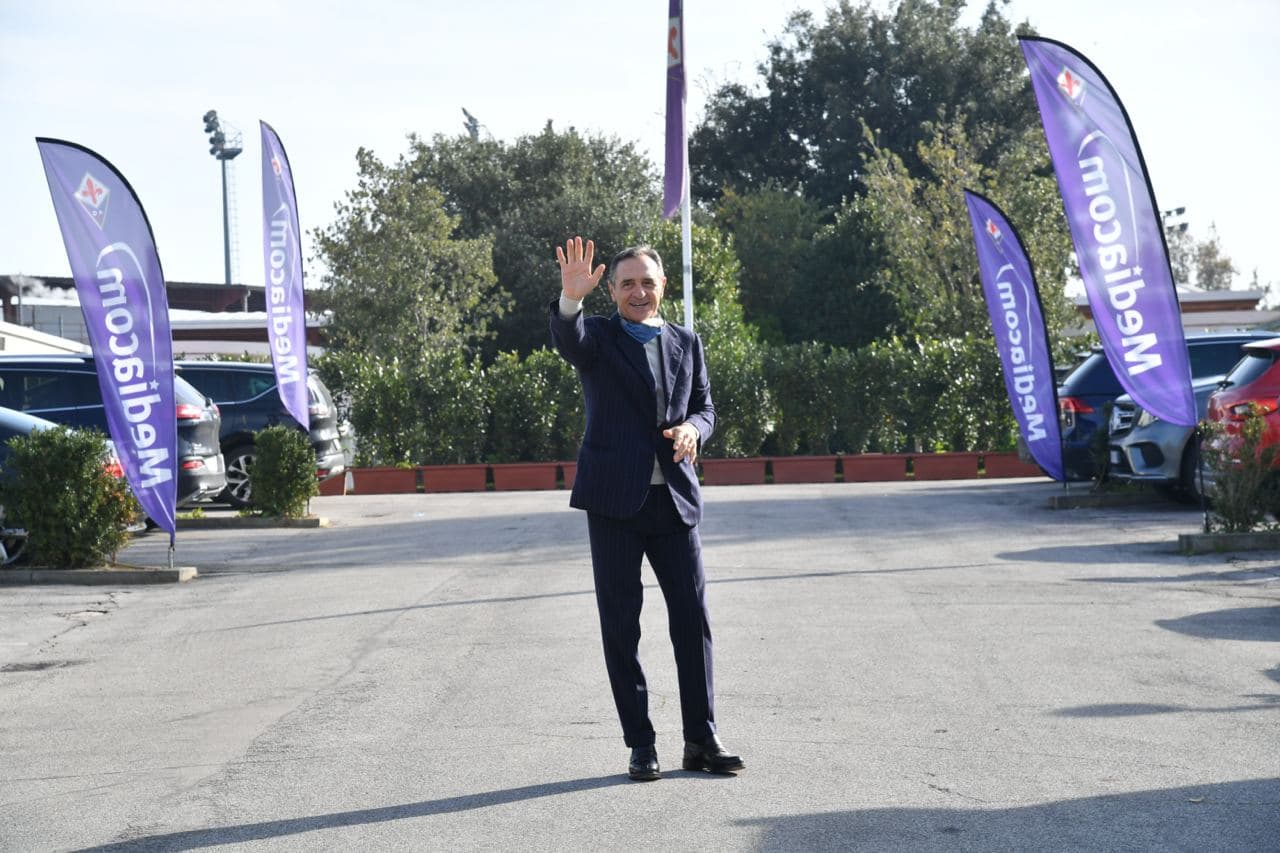VIDEO, Prandelli dirige il primo allenamento con la Fiorentina. Ribery si allena sotto i suoi occhi