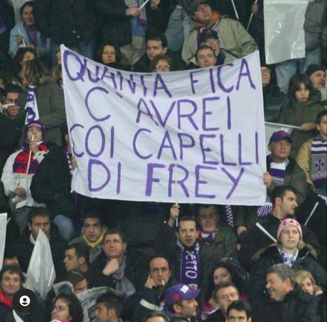 Lo striscione iconico per Seba Frey
