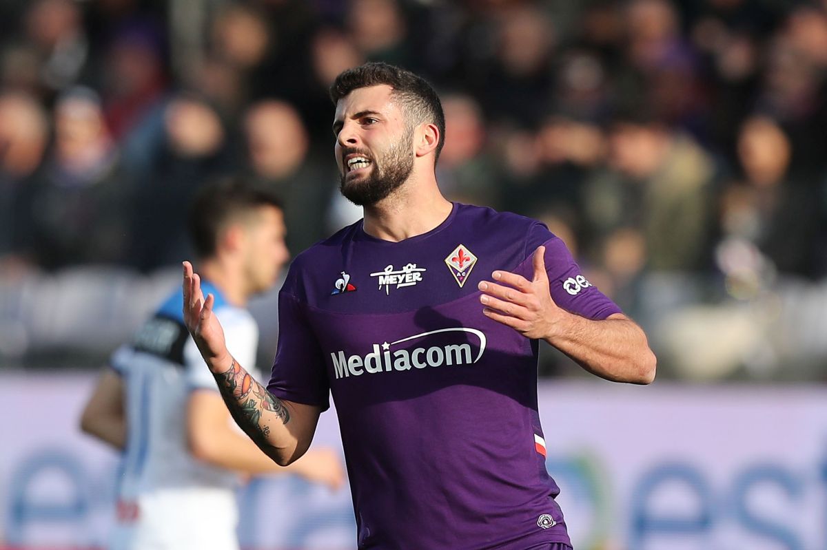 FLORENCE, ITALY - FEBRUARY 08: Patrick Cutrone of ACF Fiorentina reacts during the Serie A match between ACF Fiorentina and Atalanta BC at Stadio Artemio Franchi on February 8, 2020 in Florence, Italy. (Photo by Gabriele Maltinti/Getty Images)