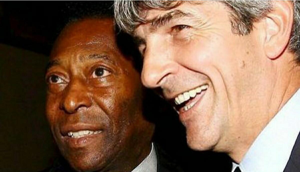 Il ricordo di Pelè su Paolo Rossi legato alla Fiorentina: "Sei venuto a Firenze solo per me" - 