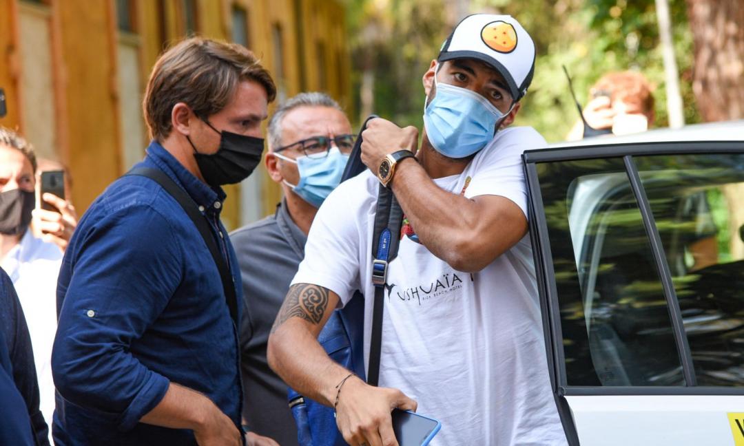 Suarez: "Avevo firmato un pre contratto con la Juventus. Sapevo già le domande dell'esame"