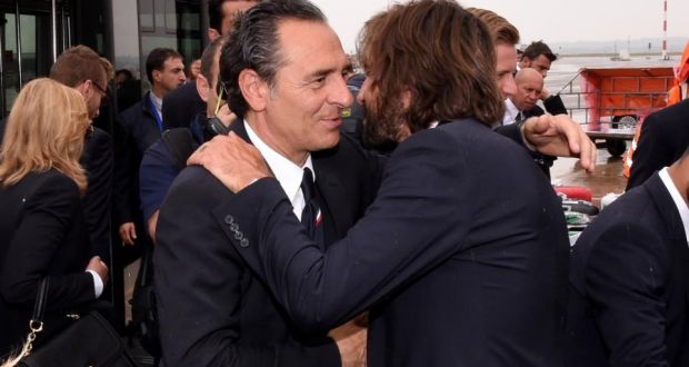 Prandelli e Pirlo amici veri. Quando Pirlo fece buttare la schiuma dell'estintore su un Cesare dormiente